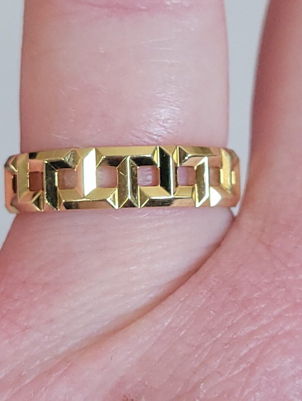 Genuine TIFFANY & Co. Solid 18k Gold T RING - Picture 11 of 13
